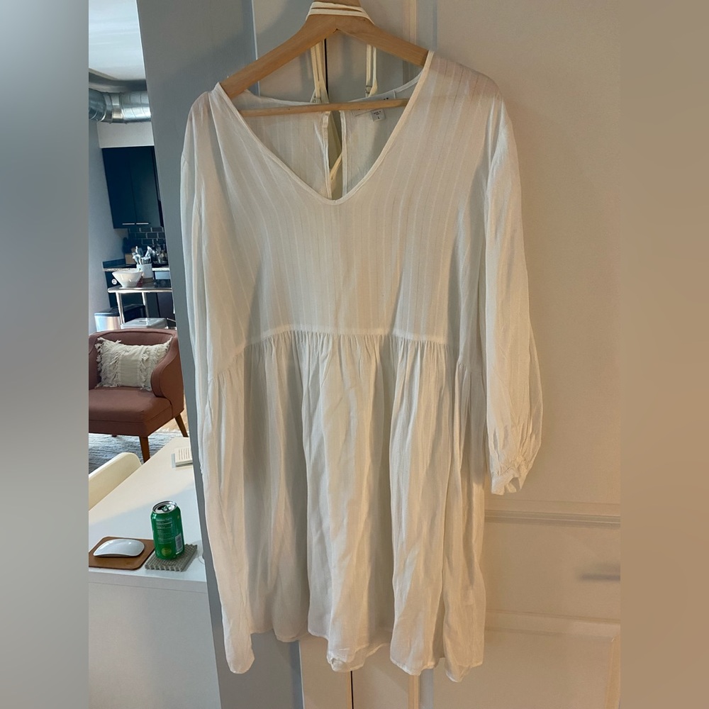 Amour Vert White Babydoll Dress - size L